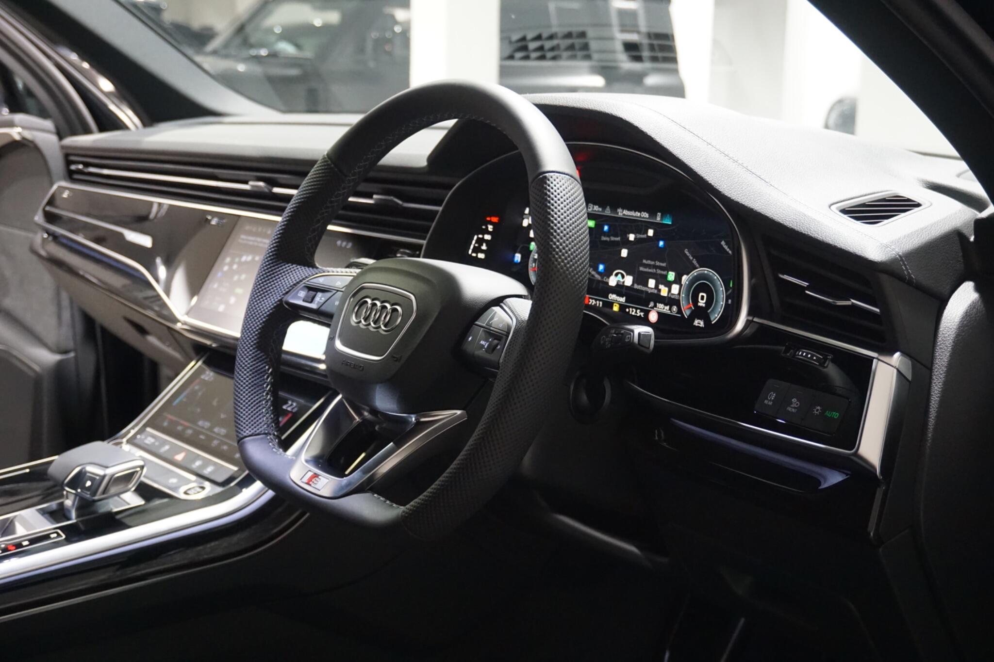 Audi Q7 3.0 TFSI V6 55 Black Edition SUV 5dr Petrol Tiptronic quattro Euro 6 (s/s) (340 ps)